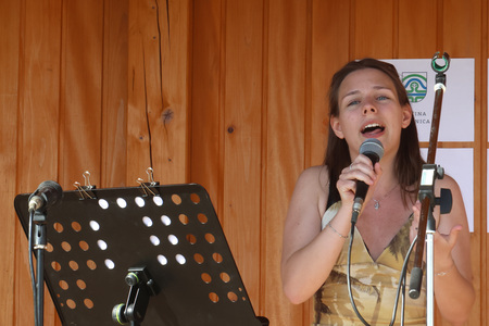 Kulturna prireditev Na lepi Menišiji 24 Foto Ljubo Vukelič